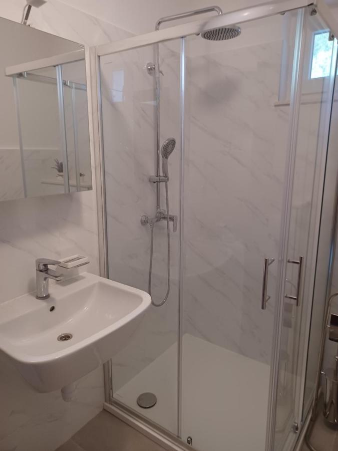 Apartments Andrea جيسينتسي المظهر الخارجي الصورة